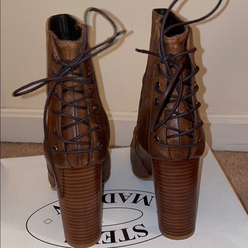 Steve Madden brown boots - Picture 4 of 6